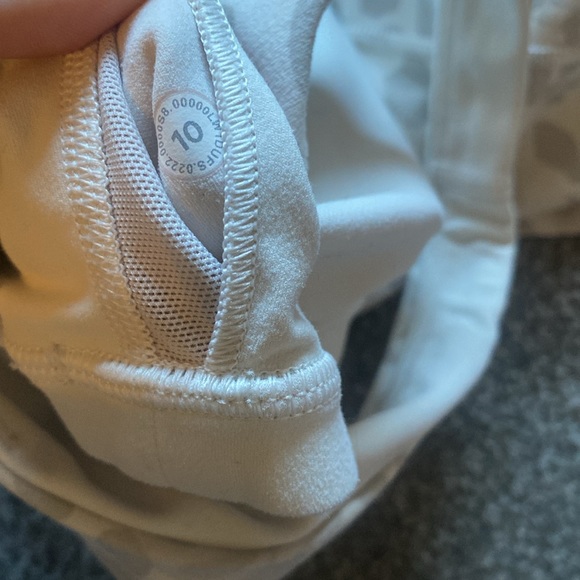 Lululemon white leopard Align Tank - Picture 3 of 3